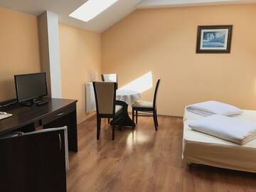 Фото номера Большой двухместный номер с 1 кроватью Проживание в семье Holiday House Europa г. Реваль 2