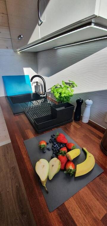 Фото номера Шале с двумя спальнями Дома для отпуска Lumi Resort Domki letniskowe г. Реваль 13